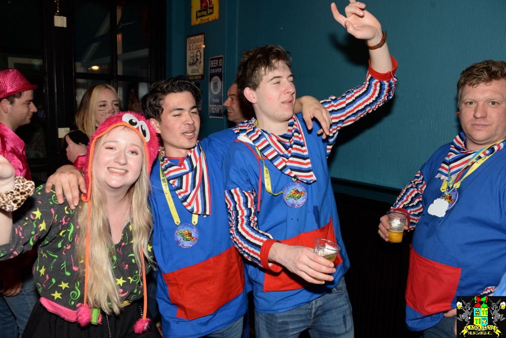 ../Images/Carnavals maandagavond in VdG 367.jpg
